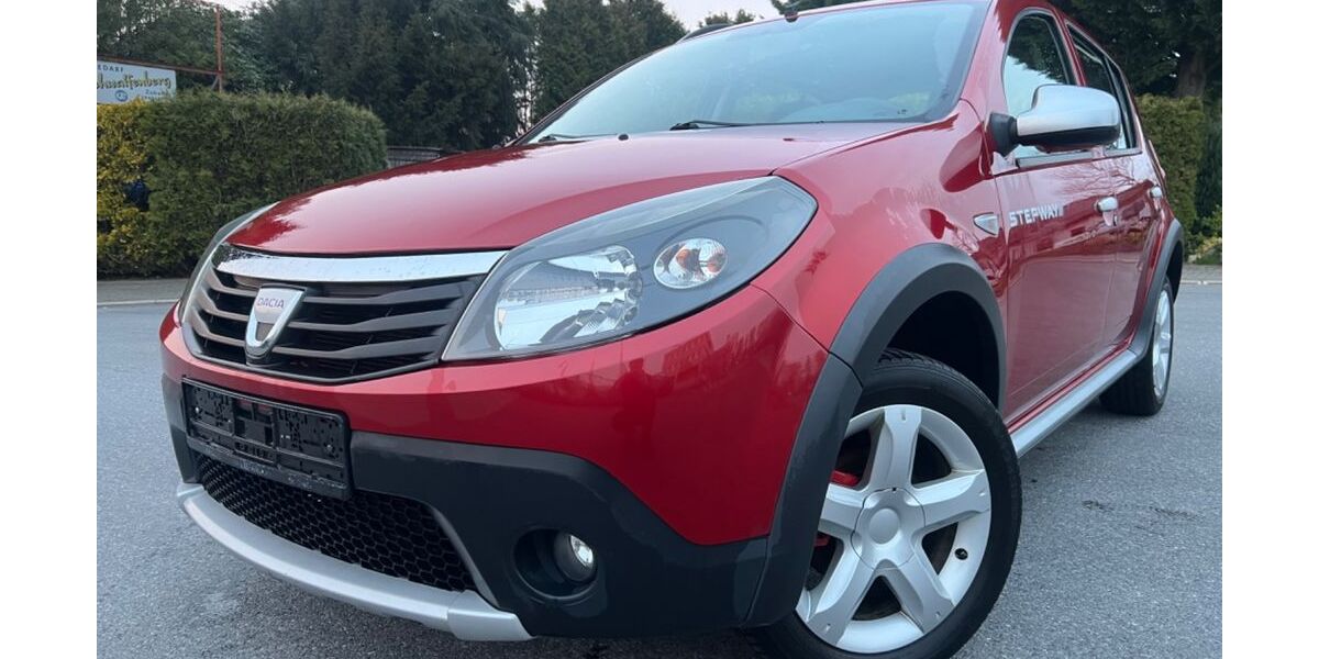 Dacia Sandero 130.000 km 3.999 &euro; Heiligenhaus 42579