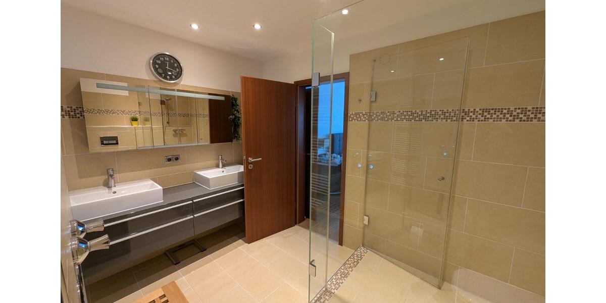 Einfamilienhaus Köln Nippes - 5 Zimmer, 166 m&sup2;, 799.000&euro; | Angebot:24640811