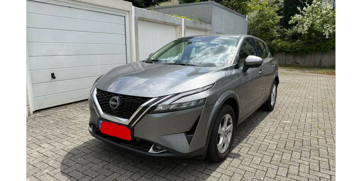 Nissan Qashqai 57.000 km 19.200 &euro; Hilden 40721