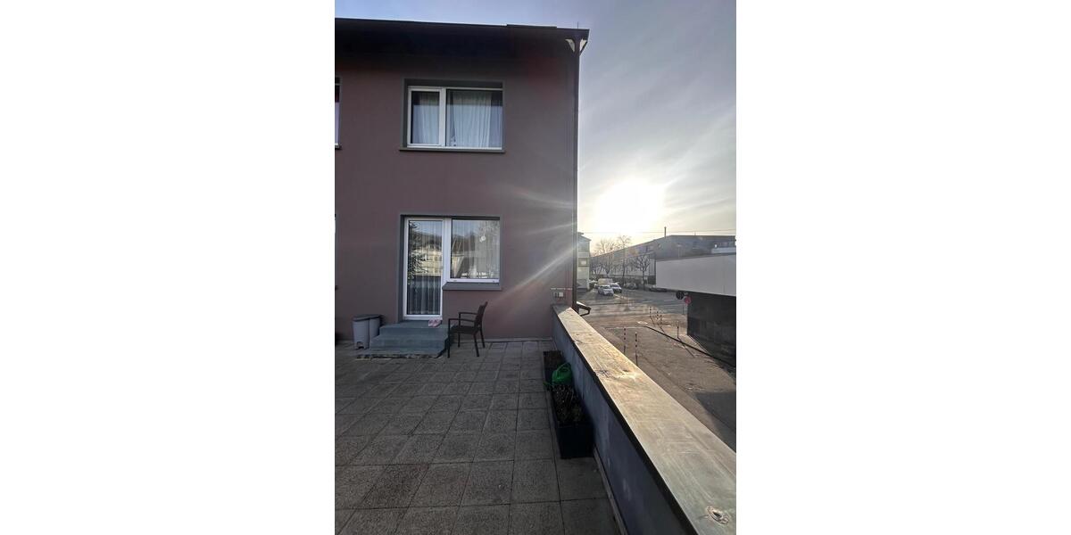 Etagenwohnung Wuppertal Sedansberg - 3 Zimmer, 105 m&sup2;, 1.350&euro; | Angebot:25967644