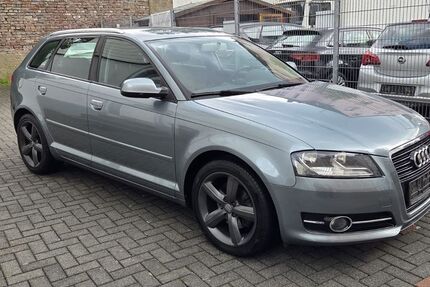 Audi A3 177.600 km 7.499 &euro; Solingen 42655