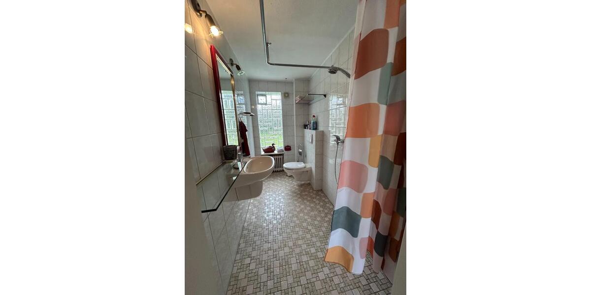 Doppelhaushälfte Köln Kalk - 7 Zimmer, 160 m&sup2;, 670.000&euro; | Angebot:26000903