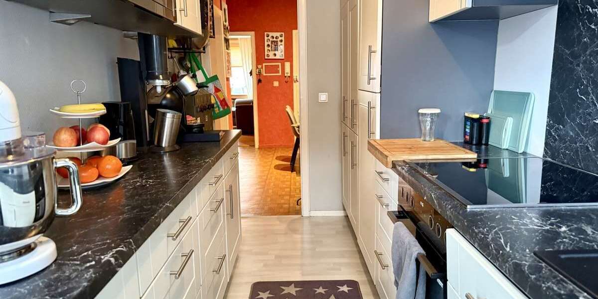 Etagenwohnung Düsseldorf - 5 Zimmer, 114 m&sup2;, 382.000&euro; | Angebot:26255454