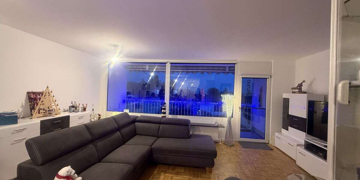 Etagenwohnung Düsseldorf Benrath - 3 Zimmer, 85 m&sup2;, 355.000&euro; | Angebot:26134848