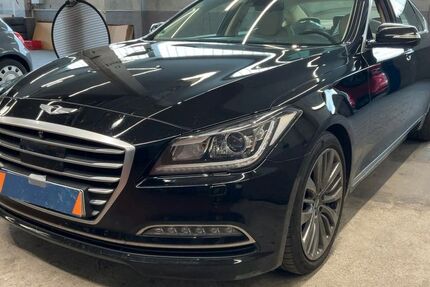 Hyundai Genesis 150.000 km 19.999 &euro; Düsseldorf 40233