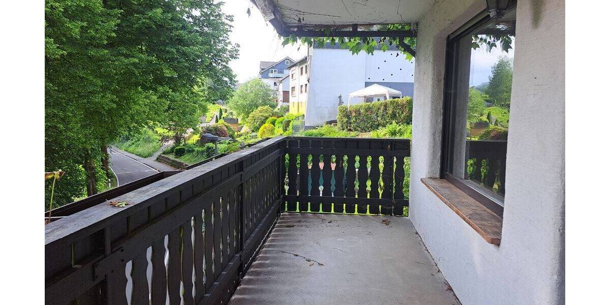 Mehrfamilienhaus, Wohnhaus Kürten - 7 Zimmer, 186 m&sup2;, 350.000&euro; | Angebot:25699790