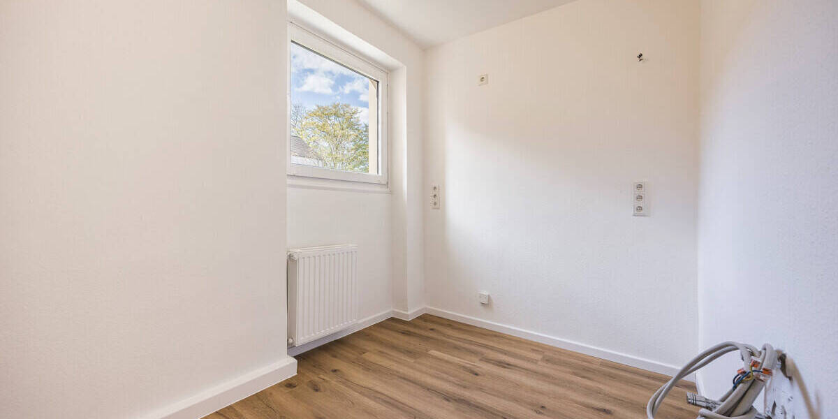 Etagenwohnung Düsseldorf Lierenfeld - 3 Zimmer, 54 m&sup2;, 250.000&euro; | Angebot:26093469
