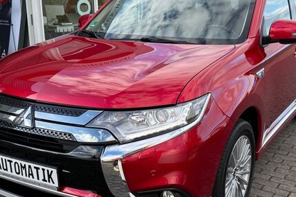 Mitsubishi Outlander 60.700 km 21.555 &euro; Radevormwald 42477