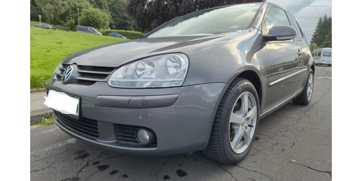 VW Golf 130.000 km 5.290 &euro; schwelm 58332