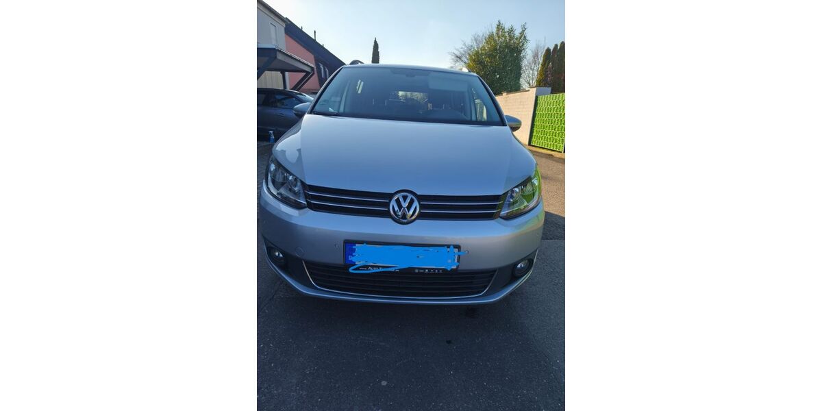 VW Touran 195.000 km 8.300 &euro; Köln 50997