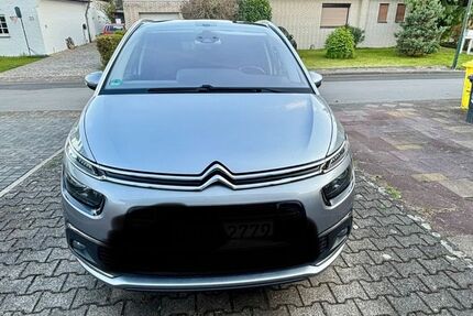 Citroen Grand C4 Picasso / SpaceTourer 179.000 km 8.500 &euro; Düsseldorf 40468