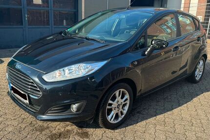 Ford Fiesta 148.000 km 2.900 &euro; Schwelm 58332
