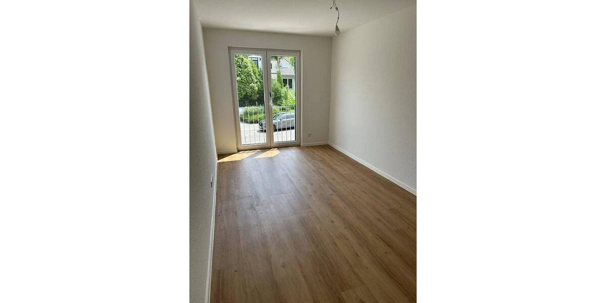 Reihenmittelhaus Korschenbroich - 5 Zimmer, 189 m&sup2;, 2.299&euro; | Angebot:26834104