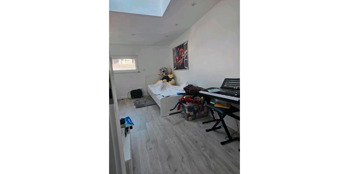 Reihenhaus Wuppertal Dornap - 4 Zimmer, 125 m&sup2;, 365.000&euro; | Angebot:26123096