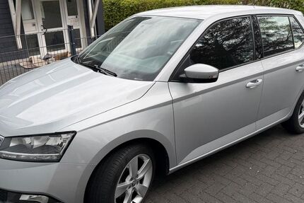 Skoda Fabia 72.200 km 7.800 &euro; WUPPERTAL 42369