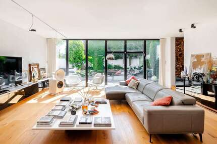 Haus Köln Porz - 11 Zimmer, 453 m&sup2;, 2.250.000&euro; | Angebot:27355600