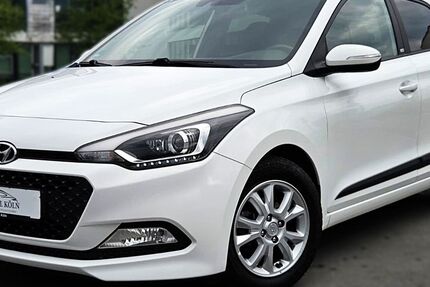 Hyundai i20 100.000 km 7.999 &euro; Köln (Ostheim) 51107