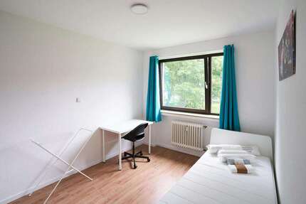 Zimmer Düsseldorf Holthausen - 619&euro; | Angebot:26827912