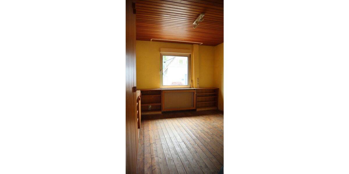 Einfamilienhaus Düsseldorf Urdenbach - 8 Zimmer, 201 m&sup2;, 695.000&euro; | Angebot:26833966