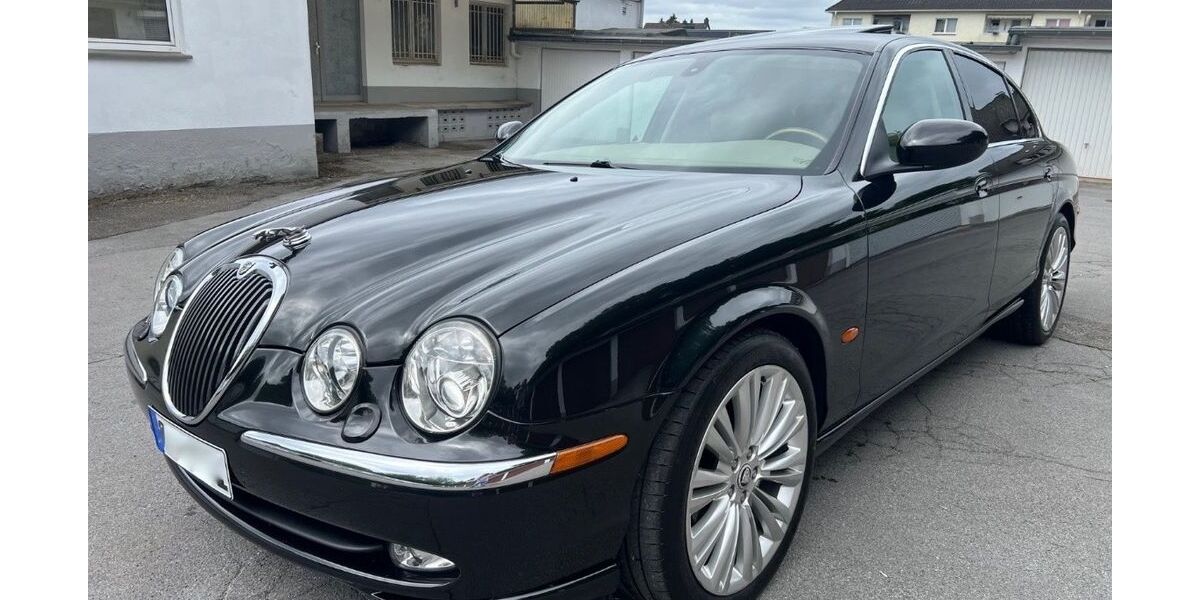 Jaguar S-Type 175.900 km 9.490 &euro; Solingen 42653