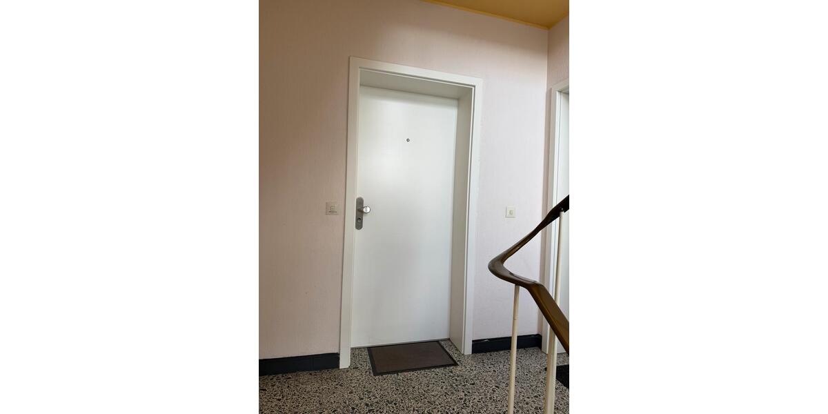 Erdgeschoßwohnung Remscheid Reinshagen - 2 Zimmer, 55 m&sup2;, 100.000&euro; | Angebot:26238365