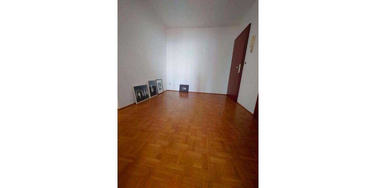 Etagenwohnung Wuppertal Eckbusch - 3 Zimmer, 86 m&sup2;, 185.000&euro; | Angebot:26238340