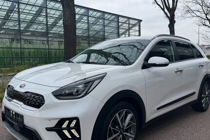 Kia Niro 76.131 km 16.950 &euro; Korschenbroich 41352