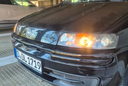 Fiat Punto 73.200 km 1.300 &euro; Dusseldorf 40625