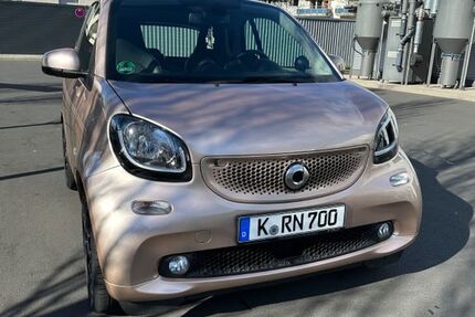 Smart ForTwo 45.000 km 15.200 &euro; Köln 50767