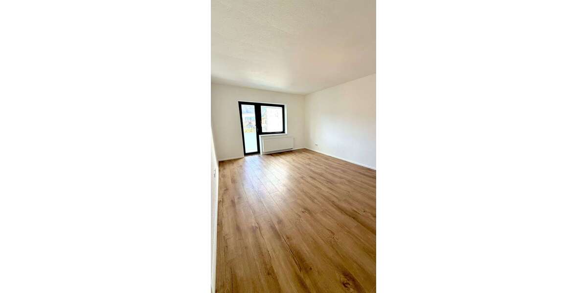 Etagenwohnung Düsseldorf Pempelfort - 3 Zimmer, 83 m&sup2;, 1.850&euro; | Angebot:26272630