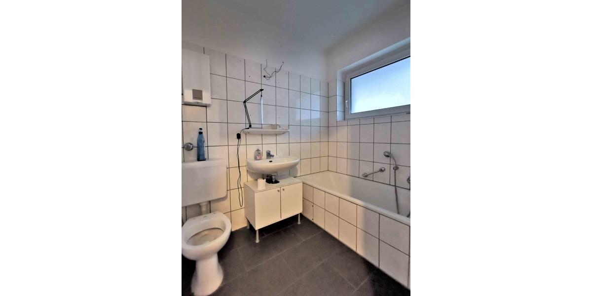 Etagenwohnung Velbert Pöthen - 2 Zimmer, 59 m&sup2;, 590&euro; | Angebot:25096560