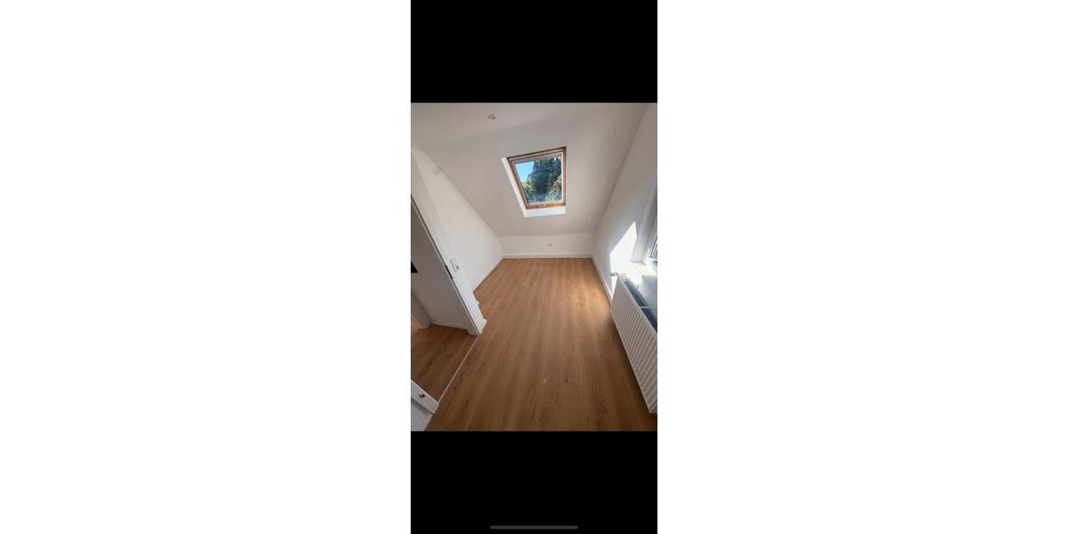 Doppelhaushälfte Wuppertal Cronenberg - 3 Zimmer, 97 m&sup2;, 349.000&euro; | Angebot:27162183