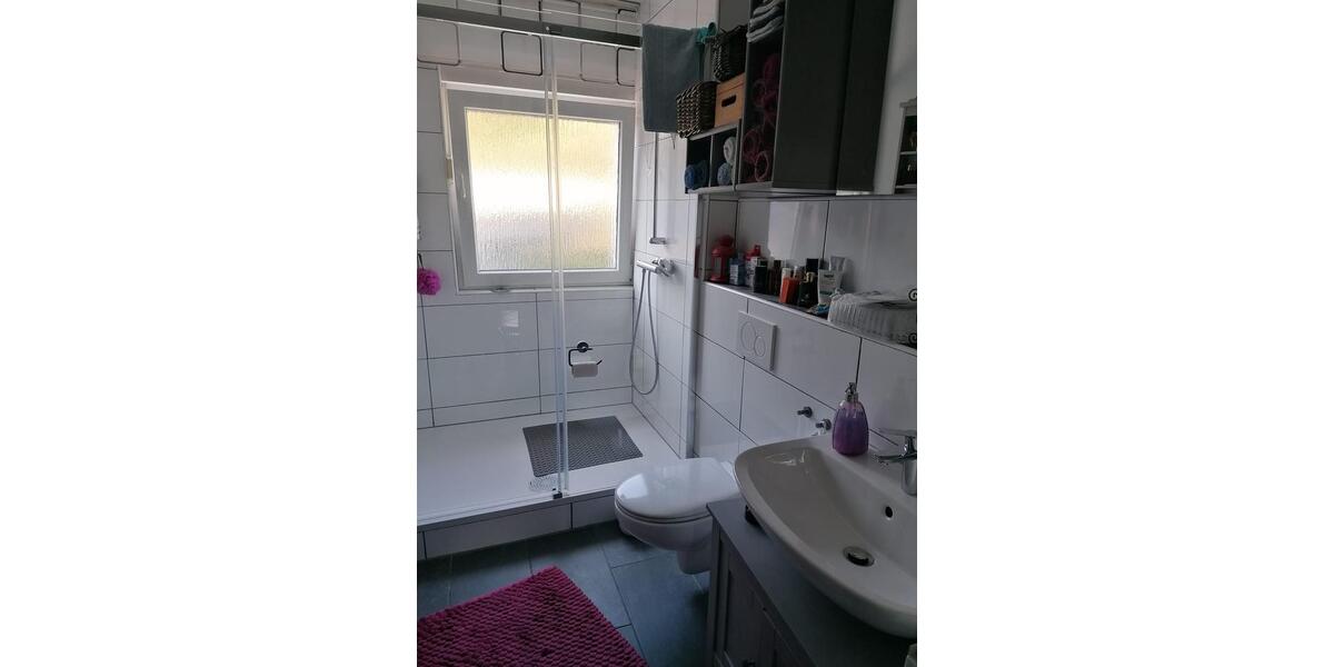 Etagenwohnung Remscheid Reinshagen - 4 Zimmer, 91 m&sup2;, 187.000&euro; | Angebot:26237091