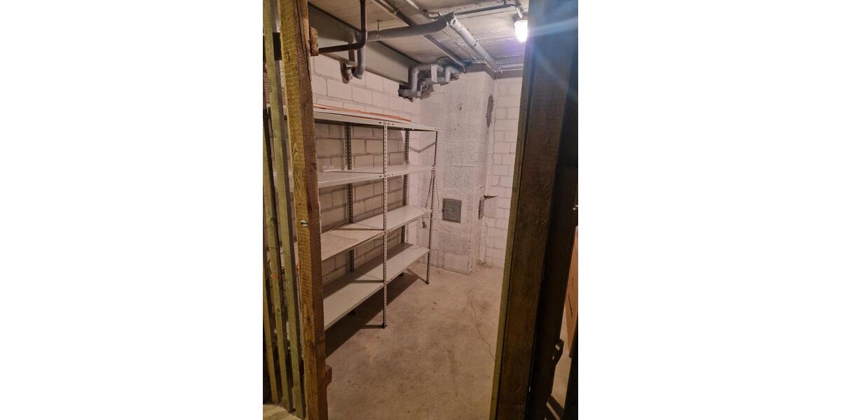 Etagenwohnung Wuppertal Gemarkung Barmen - 3 Zimmer, 84 m&sup2;, 750&euro; | Angebot:26033827