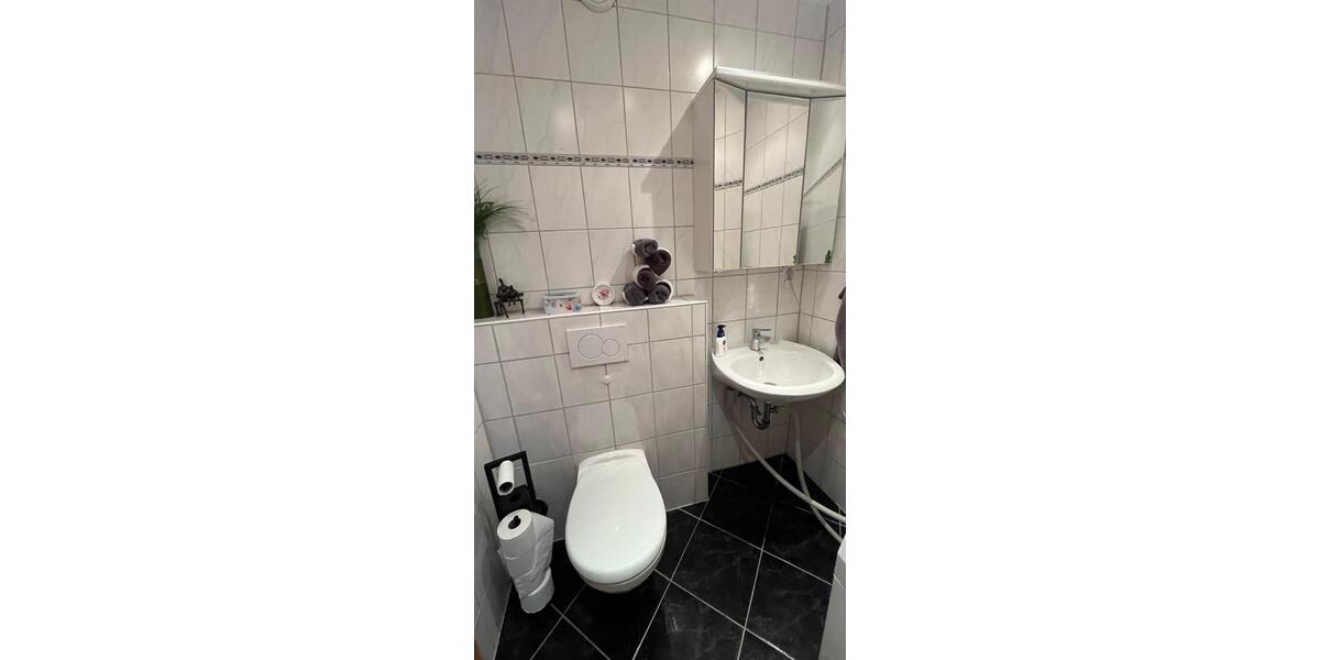 Etagenwohnung Bergisch Gladbach Frankenforst - 4 Zimmer, 104 m&sup2;, 340.000&euro; | Angebot:25280107