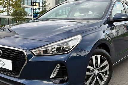 Hyundai i30 62.000 km 9.990 &euro; Köln (Ostheim) 51107