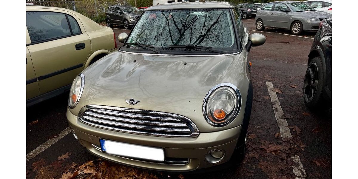 Mini Cooper 167.345 km 2.222 &euro; Köln 50674