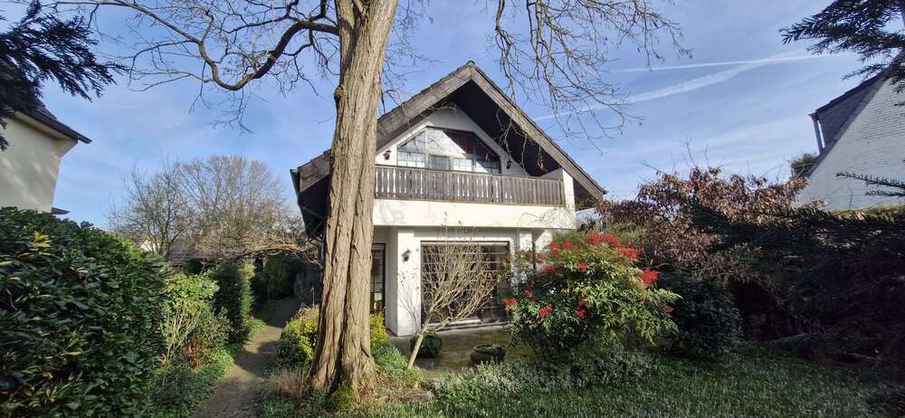 Einfamilienhaus Köln Mülheim - 5 Zimmer, 180 m&sup2;, 1.150.000&euro; | Angebot:26134839