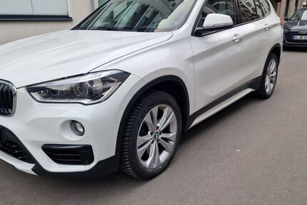 BMW X1 133.000 km 20.499 &euro; Düsseldorf 40235