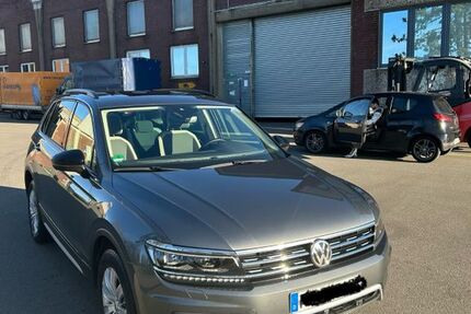 VW Tiguan 70.000 km 25.000 &euro; Remscheid 42859