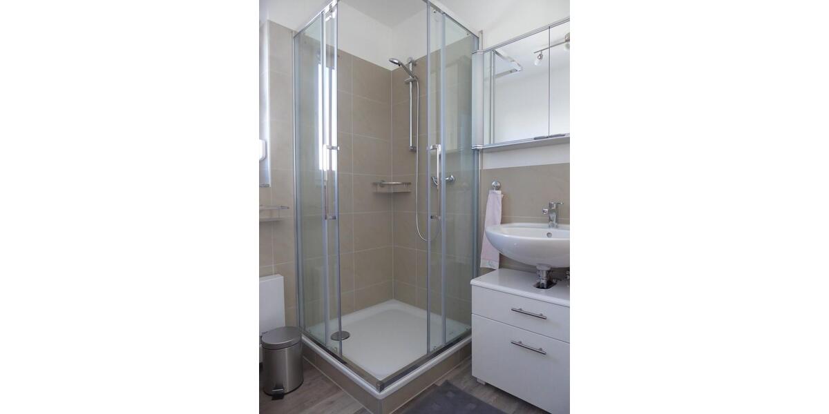 Etagenwohnung Düsseldorf Stadtbezirk 5 - 2.5 Zimmer, 60 m&sup2;, 1.130&euro; | Angebot:26041022