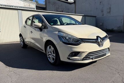 Renault Clio 105.000 km 4.800 &euro; Velbert 42551