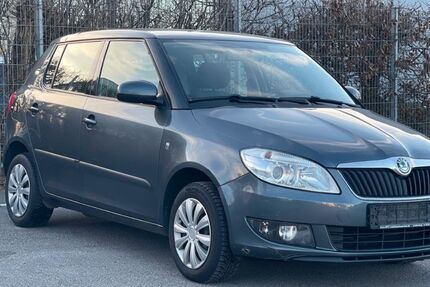 Skoda Fabia 201.304 km 2.999 &euro; Wuppertal 42389