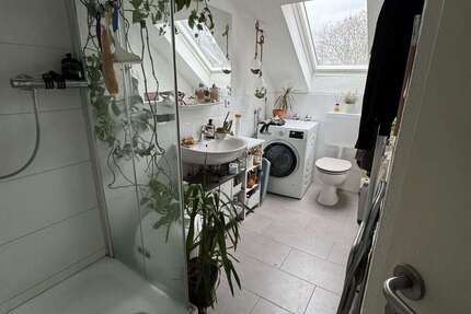 Wohnung Düsseldorf Eller - 2 Zimmer, 48 m&sup2;, 670&euro; | Angebot:26265902