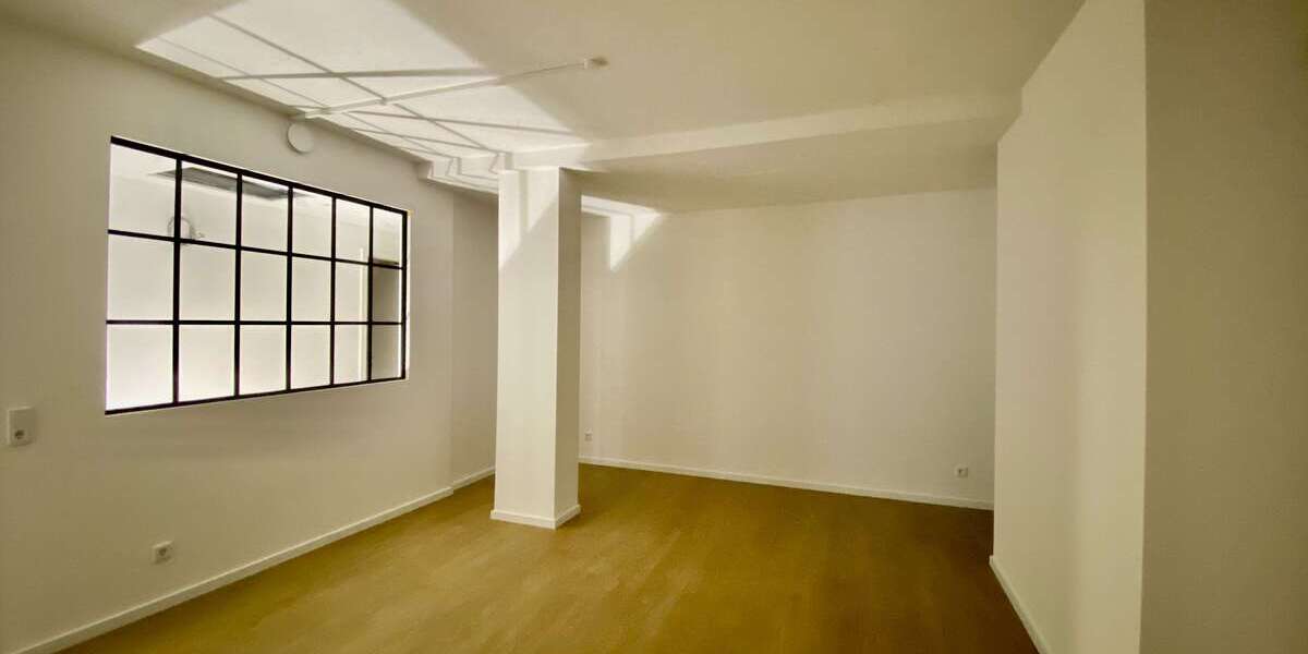 Etagenwohnung Köln Altstadt-Nord - 5 Zimmer, 24 m&sup2;, 590&euro; | Angebot:27084255