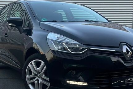 Renault Clio 89.062 km 8.700 &euro; Mülheim an der Ruhr 45473