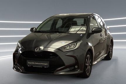 Toyota Yaris 31.107 km 17.890 &euro; Köln 51149