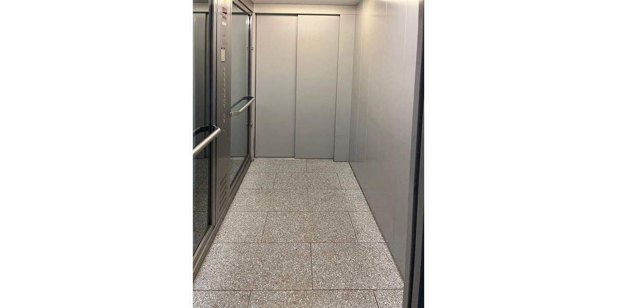 Etagenwohnung Düsseldorf Golzheim - 1 Zimmer, 48 m&sup2;, 299.000&euro; | Angebot:25695097