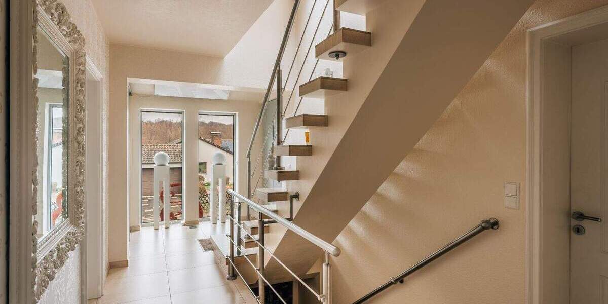 Einfamilienhaus Bergisch Gladbach Schildgen - 7 Zimmer, 282 m&sup2;, 892.000&euro; | Angebot:25799879