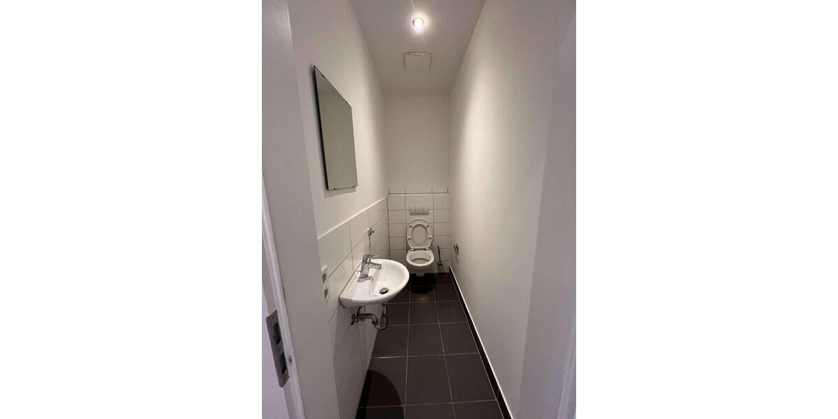 Etagenwohnung Köln Lindenthal - 3 Zimmer, 115 m&sup2;, 1.660&euro; | Angebot:25646825